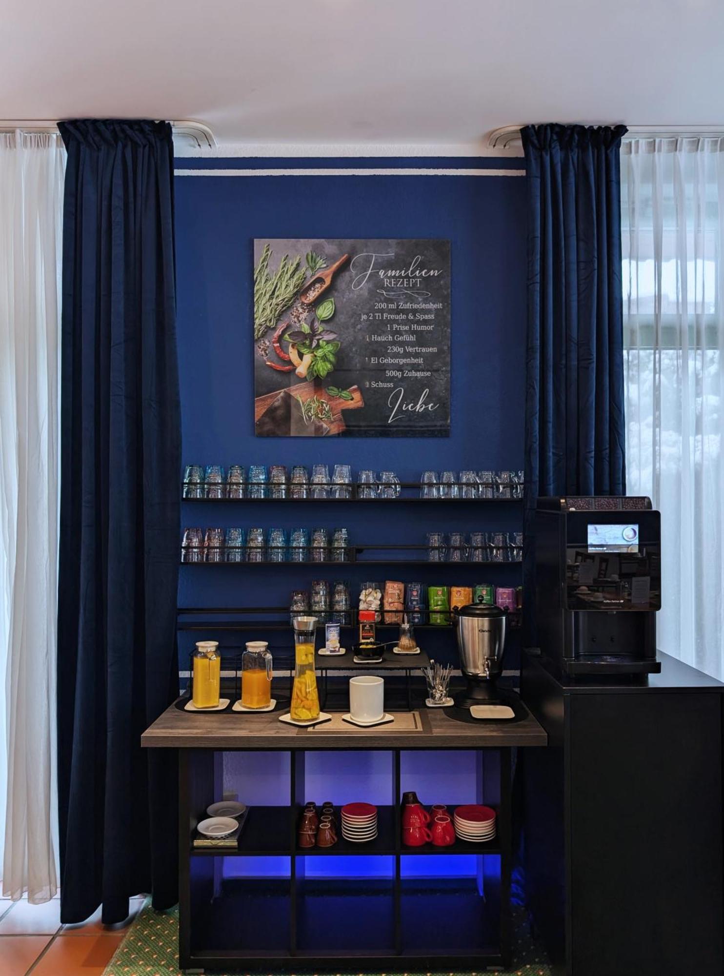 Acron-Hotel เควดลินบวร์ก ภายนอก รูปภาพ